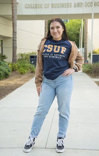 CSUF College of Business and Economics Tee - Navy - 3